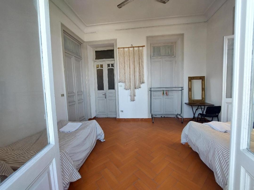 Private At Shared Apartment, Only Men And Sorry Ladies Not Allowed 仅限男士 Kwatera prywatna